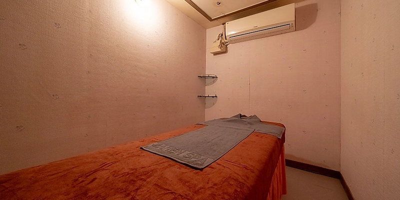 강남 신논현역 [마린스파] 최고급 호텔마사지, 사우시설, 식사제공, 전원한국인관리사