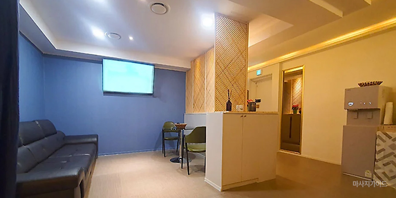 수원 인계동 [핑크테라피] 20~30대 한국인 테라피스트와 함께하는 스웨디시·감성 힐링 전문